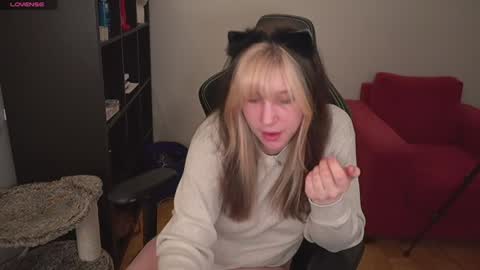 Snapshot of sinforyou_ chatting on March 23, 2026, 1:31 am wwoooooooooooof online show from March 23, 2026, 1:31 am