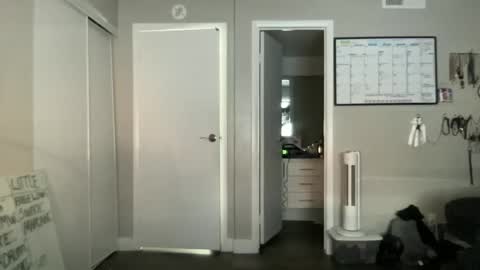 Snapshot of sinfulincubus chatting on July 16, 2026, 10:49 pm Mistrx Sin online show from July 16, 2026, 10:49 pm