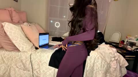 sinn3er online show from February 1, 2026, 1:15 am