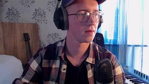 Alex online show from June 18, 2026, 3:16 pm