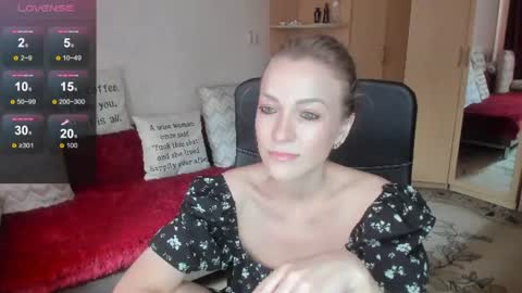 Snapshot of sirenasilk chatting on July 4, 2026, 8:31 am sirenasilk online show from July 4, 2026, 8:31 am