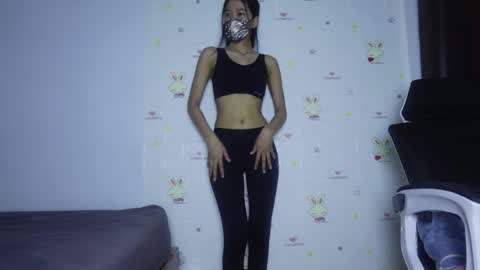 Snapshot of skinnythai4u chatting on May 3, 2026, 11:16 am skinnythai4u online show from May 3, 2026, 11:16 am