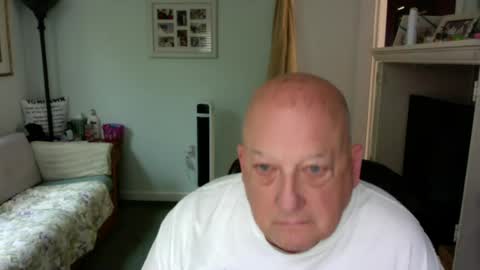 slick50000 online show from July 17, 2026, 4:23 pm