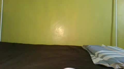 Snapshot of slim_girl01 chatting on June 19, 2026, 8:07 am slim_girl01 online show from June 19, 2026, 8:07 am