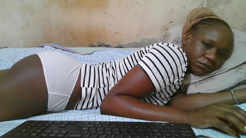 Snapshot of slim_girl3 chatting on July 9, 2026, 7:45 am slim_girl3 online show from July 9, 2026, 7:45 am