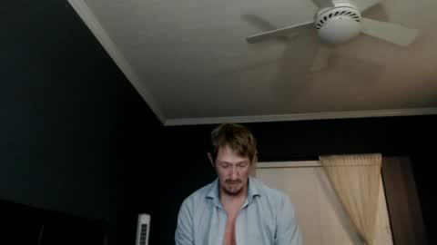 slimjp online show from June 14, 2026, 2:09 am