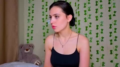Bella online show from August 8, 2026, 9:17 pm