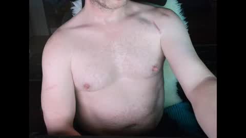 Snapshot of smiling_hillbilly chatting on July 17, 2026, 1:34 am smileing hillbilly online show from July 17, 2026, 1:34 am
