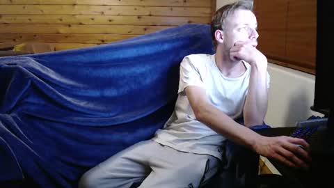 Snapshot of socalsmystery69 chatting on July 3, 2026, 10:10 am socalsmystery69 online show from July 3, 2026, 10:10 am