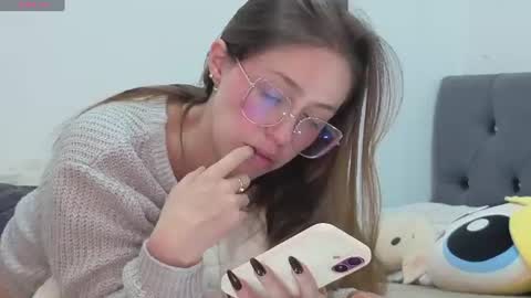 Snapshot of sofia_palacios_ chatting on July 28, 2026, 3:57 am online show from July 28, 2026, 3:57 am