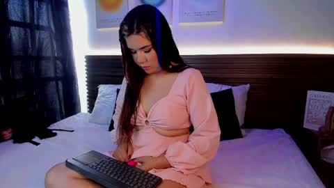 Sofia online show from May 31, 2026, 7:37 pm