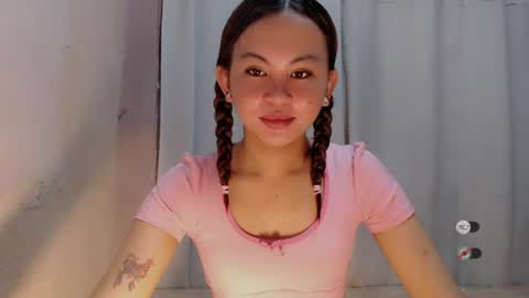 Snapshot of sofia_sweetheart18 chatting on July 9, 2026, 1:09 am sofia_sweetheart18 online show from July 9, 2026, 1:09 am