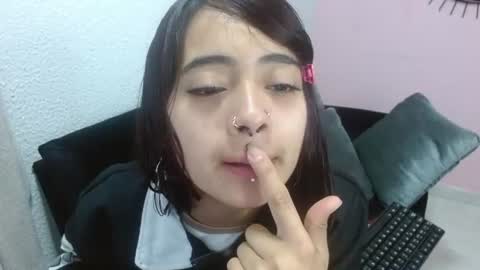 sofiasexygirl69 online show from June 16, 2026, 12:30 pm