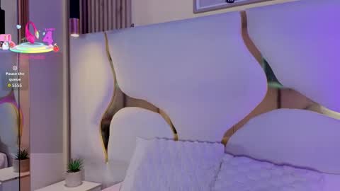 sofii_jones online show from May 13, 2026, 8:49 pm