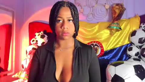sofiifox online show from June 14, 2026, 3:19 am