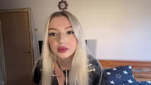 SOFT MEOW online show from July 29, 2026, 10:35 am