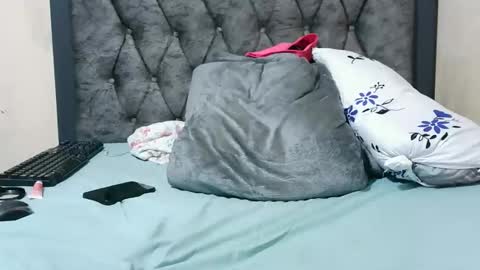 sheryll online show from April 15, 2026, 7:58 pm