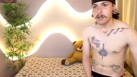 sophi_and_dereck online show from July 1, 2026, 12:40 pm