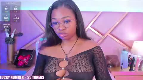 Sophie online show from July 12, 2026, 12:40 pm