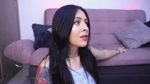 Sophiie online show from June 10, 2026, 2:23 am