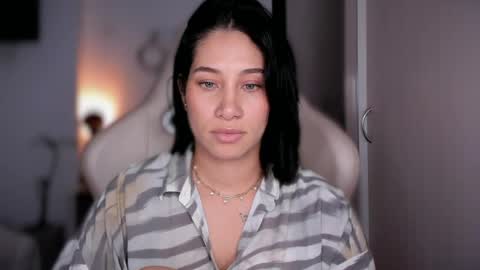 Snapshot of soytulu_ chatting on June 2, 2026, 5:26 pm brisa s online show from June 2, 2026, 5:26 pm