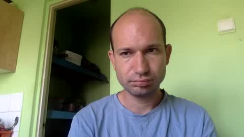 Snapshot of sparei7 chatting on July 3, 2026, 9:59 am Snaiky online show from July 3, 2026, 9:59 am