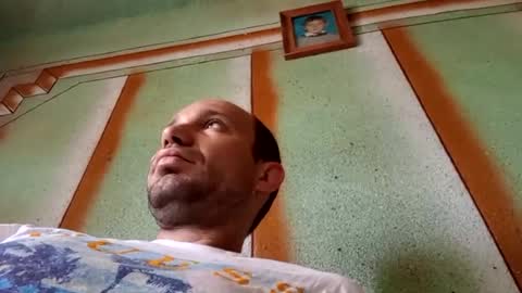 Snapshot of sparei7 chatting on July 5, 2026, 9:38 am Snaiky online show from July 5, 2026, 9:38 am