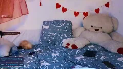 Snapshot of sparkyferret chatting on August 5, 2026, 7:49 pm sparkyferret online show from August 5, 2026, 7:49 pm