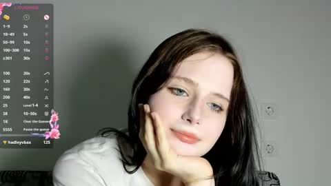 Snapshot of sqsonya chatting on July 24, 2026, 7:45 pm marunyashh online show from July 24, 2026, 7:45 pm