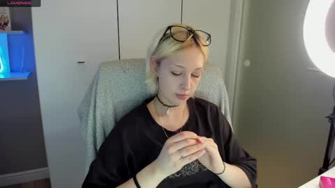 Kate online show from May 12, 2026, 8:50 pm