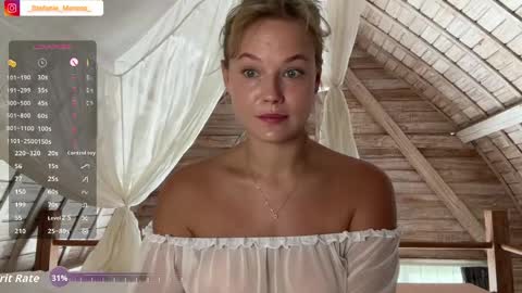 Stefanie online show from May 21, 2026, 3:35 am