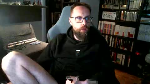 MeStef online show from April 22, 2026, 7:26 pm