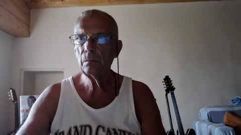 stefi444466 online show from July 19, 2026, 3:38 pm