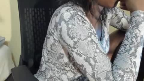 steph____3 online show from July 27, 2026, 9:38 am
