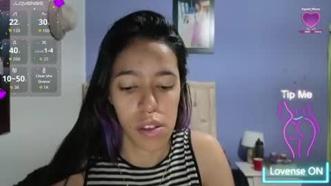 Snapshot of stephania_t chatting on June 27, 2026, 1:28 pm Stephania online show from June 27, 2026, 1:28 pm