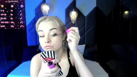Stephanie Sea online show from February 24, 2025, 2:04 pm