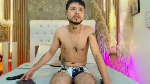 Snapshot of steven_skiing chatting on July 3, 2026, 3:13 am STEVEN online show from July 3, 2026, 3:13 am