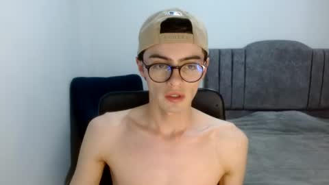 stiv_grant online show from July 4, 2026, 1:39 pm