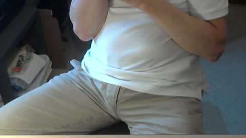 Snapshot of str8_dave chatting on July 13, 2026, 7:49 pm Dave online show from July 13, 2026, 7:49 pm