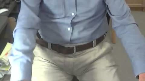Snapshot of str8_dave chatting on July 19, 2026, 6:33 pm Dave online show from July 19, 2026, 6:33 pm