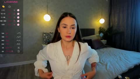 Laura online show from May 23, 2026, 3:56 am