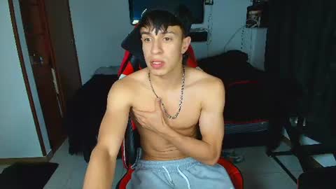 Snapshot of strong_jackxxx chatting on June 23, 2026, 5:38 am Daddy Jack online show from June 23, 2026, 5:38 am