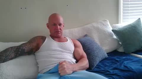 Snapshot of strongandhard073 chatting on May 30, 2026, 4:26 pm StrongAndHard online show from May 30, 2026, 4:26 pm