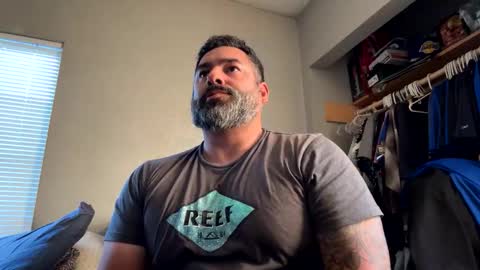 suavecito67 online show from May 12, 2026, 1:58 am