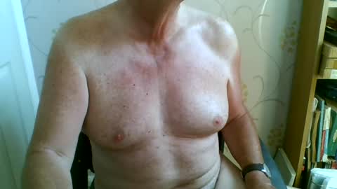 suffolkboy4 online show from June 24, 2026, 8:24 am