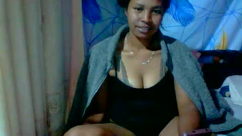 Snapshot of sukietalore chatting on May 22, 2026, 11:43 pm SukieTalore online show from May 22, 2026, 11:43 pm