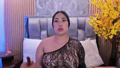 Snapshot of sulay_kim chatting on August 7, 2026, 8:55 pm Sulay online show from August 7, 2026, 8:55 pm