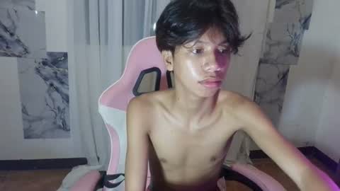 sunnyong online show from June 19, 2026, 2:38 am