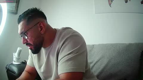 SunytaCouple online show from August 2, 2026, 6:17 pm