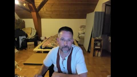 supersquirrel81 online show from July 20, 2026, 9:17 pm